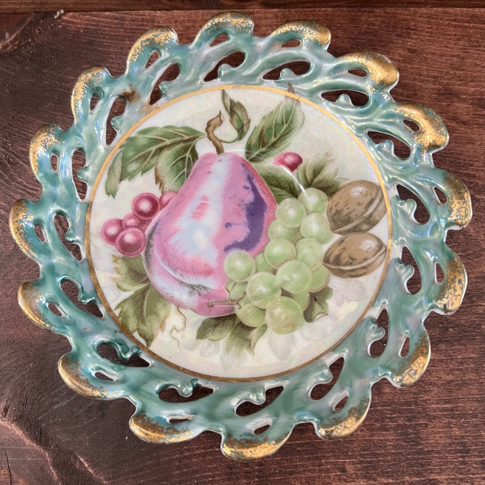 Vintage Made in Japan Reticulated‎ Porcelain Fruit Plate Lusterware Gold Gilt 6"